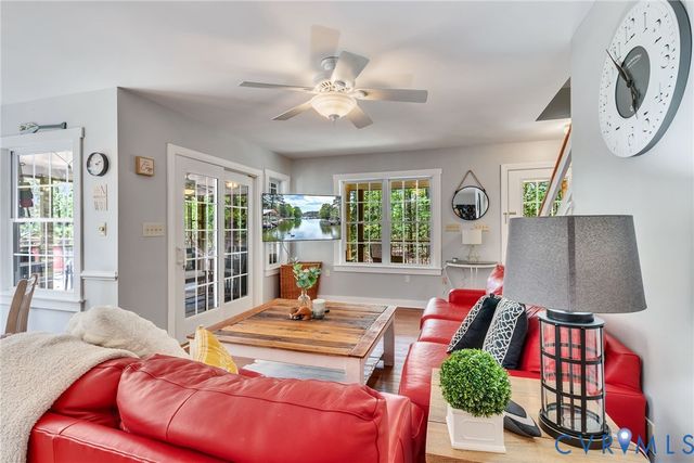 193 Deep Water Ln, Reedville, VA 22539