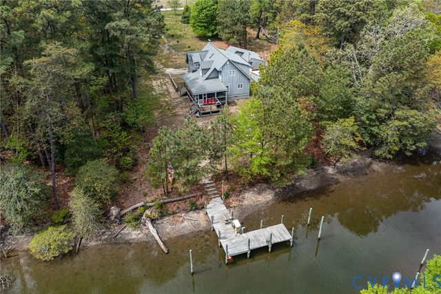193 Deep Water Ln, Reedville, VA 22539