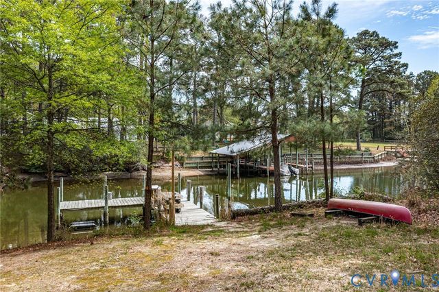 193 Deep Water Ln, Reedville, VA 22539