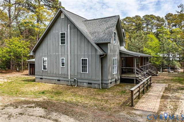 193 Deep Water Ln, Reedville, VA 22539