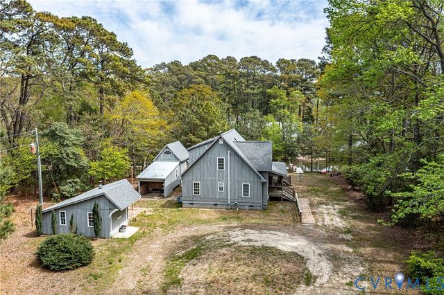 193 Deep Water Ln, Reedville, VA 22539