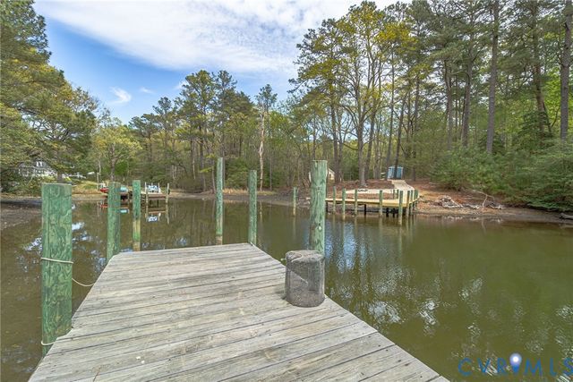 193 Deep Water Ln, Reedville, VA 22539