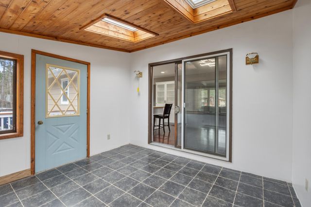 965 Evergreen Trail, Blaine, MN 55014