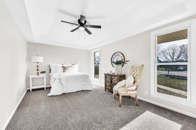 735 Jace Dr, Clarksville, TN 37040