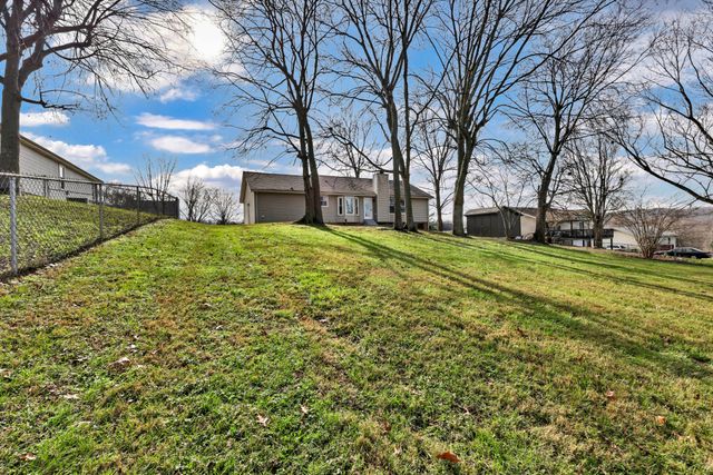 735 Jace Dr, Clarksville, TN 37040