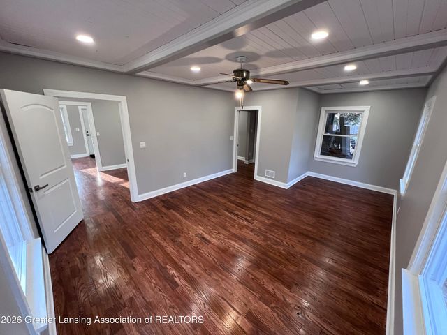 908 N Capitol Avenue, Lansing, MI 48906