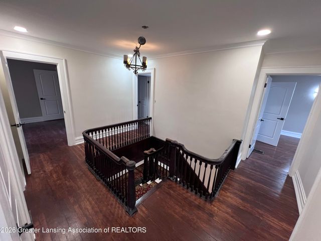 908 N Capitol Avenue, Lansing, MI 48906