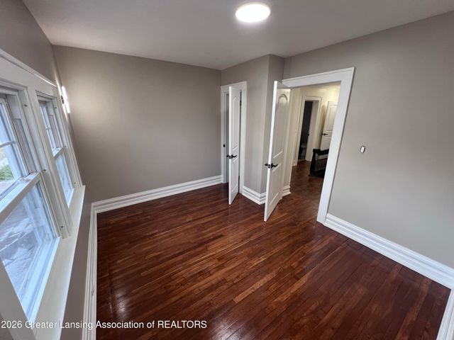 908 N Capitol Avenue, Lansing, MI 48906