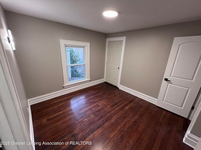 908 N Capitol Avenue, Lansing, MI 48906