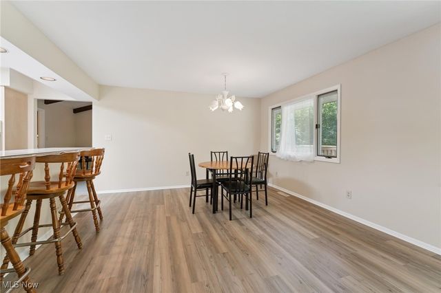 8604 Ottawa Drive, Brecksville, OH 44141