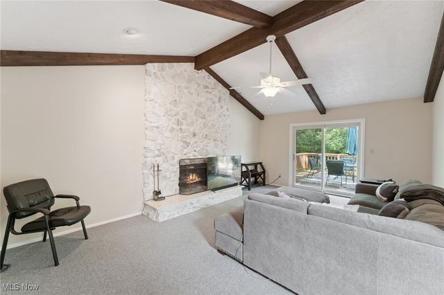 8604 Ottawa Drive, Brecksville, OH 44141