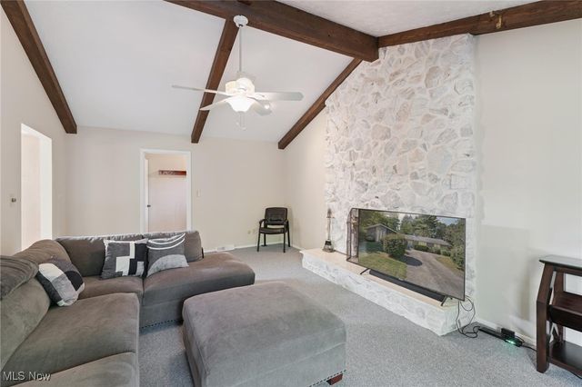 8604 Ottawa Drive, Brecksville, OH 44141