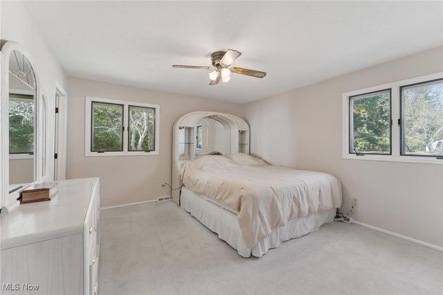 8604 Ottawa Drive, Brecksville, OH 44141