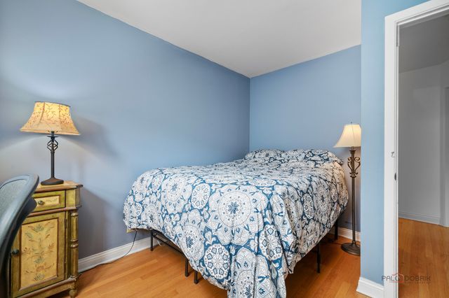 783 Green Briar Lane, Lake Forest, IL 60045