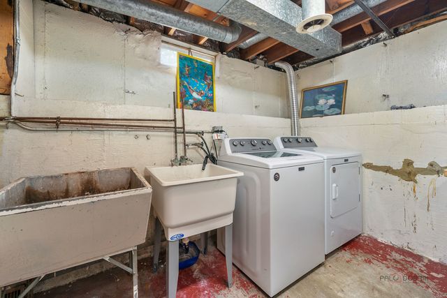 783 Green Briar Lane, Lake Forest, IL 60045