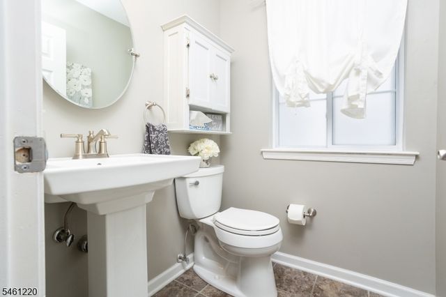102 Connelly Ave, Mount Olive Twp., NJ 07828