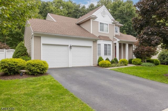 102 Connelly Ave, Mount Olive Twp., NJ 07828