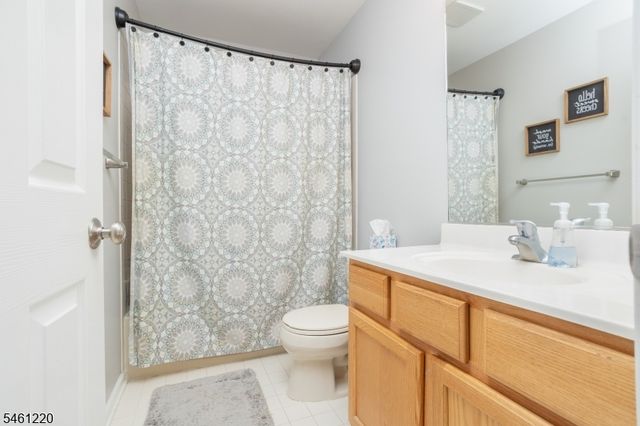 102 Connelly Ave, Mount Olive Twp., NJ 07828
