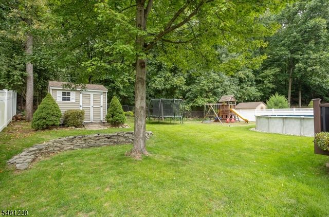 102 Connelly Ave, Mount Olive Twp., NJ 07828