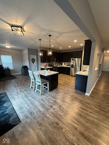 9118 Tansel Creek Drive, Indianapolis, IN 46234