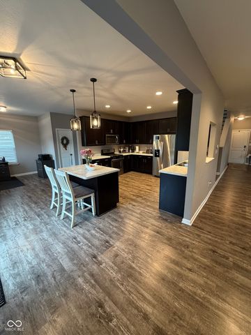 9118 Tansel Creek Drive, Indianapolis, IN 46234