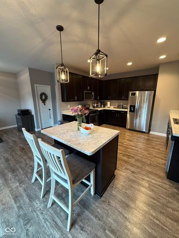 9118 Tansel Creek Drive, Indianapolis, IN 46234