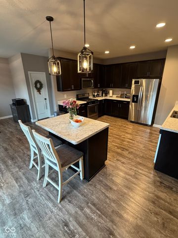 9118 Tansel Creek Drive, Indianapolis, IN 46234