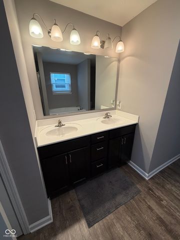 9118 Tansel Creek Drive, Indianapolis, IN 46234
