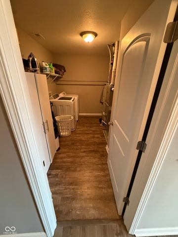 9118 Tansel Creek Drive, Indianapolis, IN 46234
