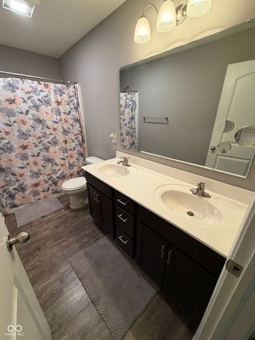 9118 Tansel Creek Drive, Indianapolis, IN 46234