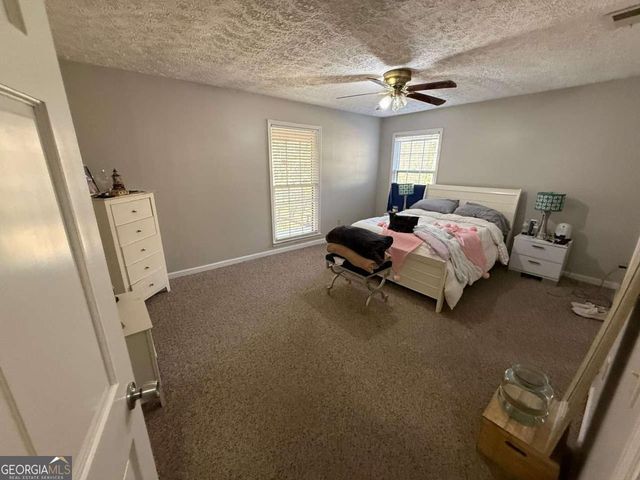 403 S Sequoyah Circle NE, Calhoun, GA 30701