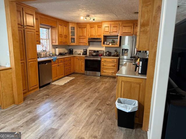 403 S Sequoyah Circle NE, Calhoun, GA 30701