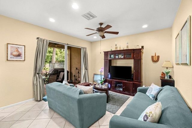 7890 Jewelwood Drive, Boynton Beach, FL 33437