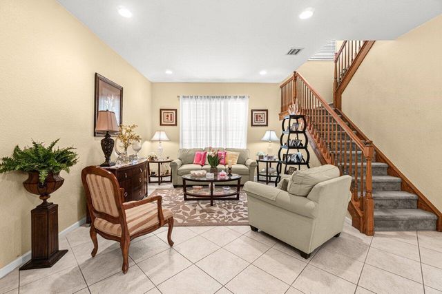 7890 Jewelwood Drive, Boynton Beach, FL 33437