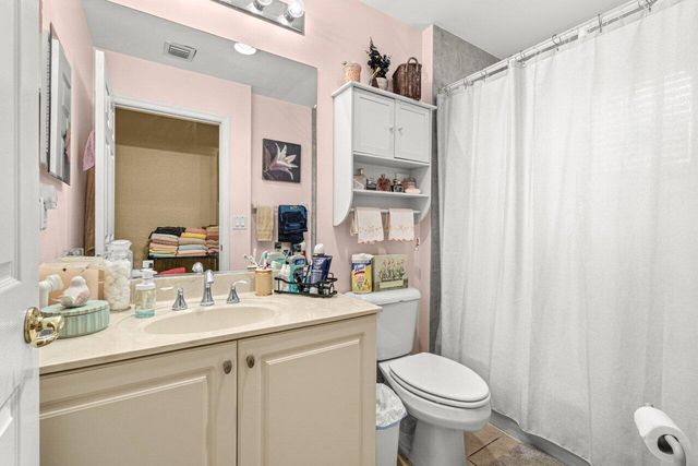7890 Jewelwood Drive, Boynton Beach, FL 33437