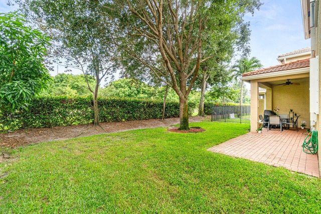 7890 Jewelwood Drive, Boynton Beach, FL 33437