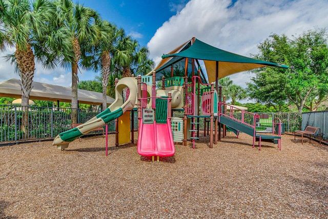 7890 Jewelwood Drive, Boynton Beach, FL 33437