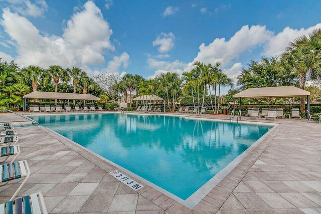7890 Jewelwood Drive, Boynton Beach, FL 33437