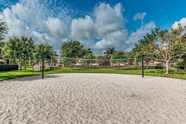 7890 Jewelwood Drive, Boynton Beach, FL 33437