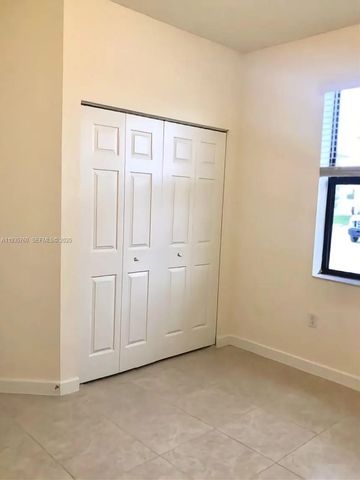 3276 W 106th Ter 3276, Hialeah, FL 33018