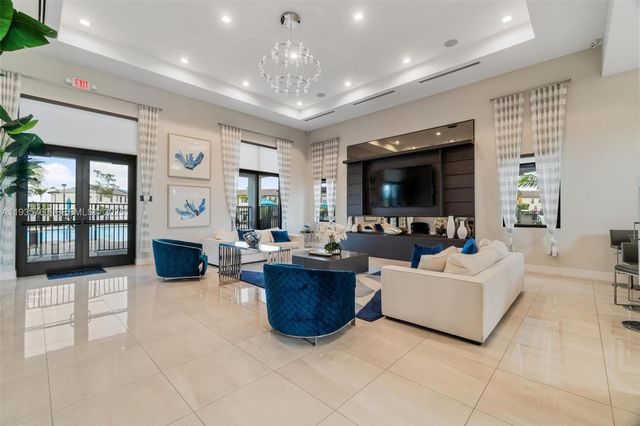 3276 W 106th Ter 3276, Hialeah, FL 33018