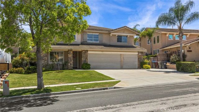 1428 Roadrunner Drive, Corona, CA 92881
