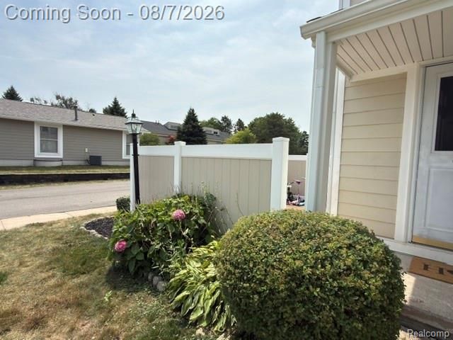 39625 Village Wood Lane, Novi, MI 48375