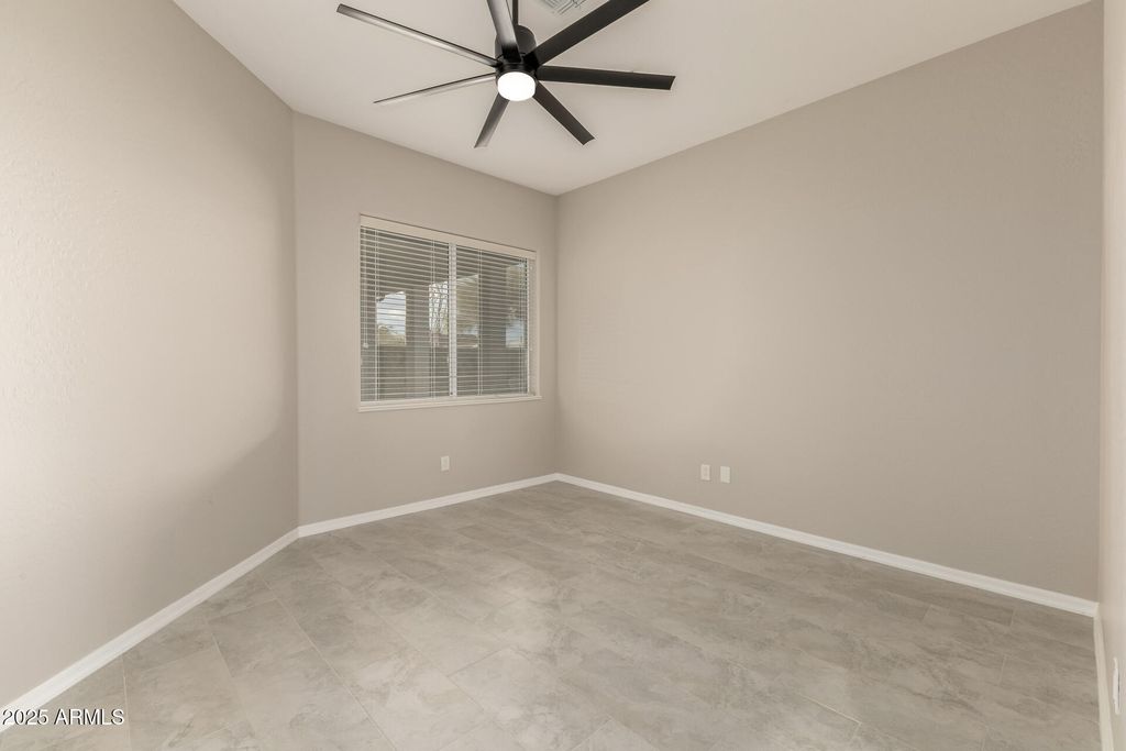 Image 48 of property listing at 11140 E WHITE FEATHER Lane, Scottsdale, AZ 85262