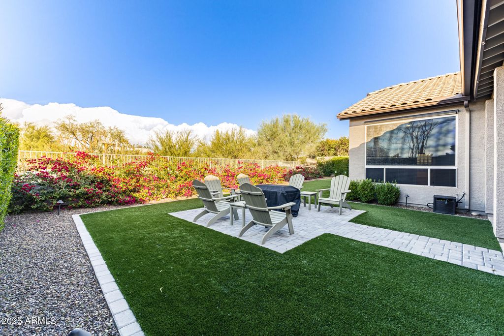 Image 56 of property listing at 11140 E WHITE FEATHER Lane, Scottsdale, AZ 85262