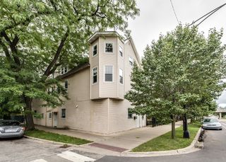 1825 N Kedzie Avenue 1, Chicago, IL 60647