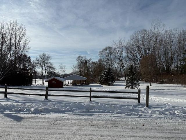 4095 E Shore Drive, Stanton, MI 48888