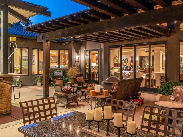 7790 Airport Road, Paso Robles, CA 93446