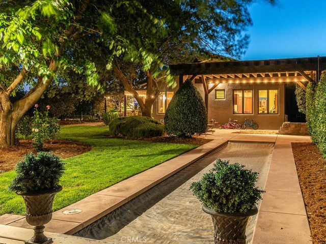 7790 Airport Road, Paso Robles, CA 93446