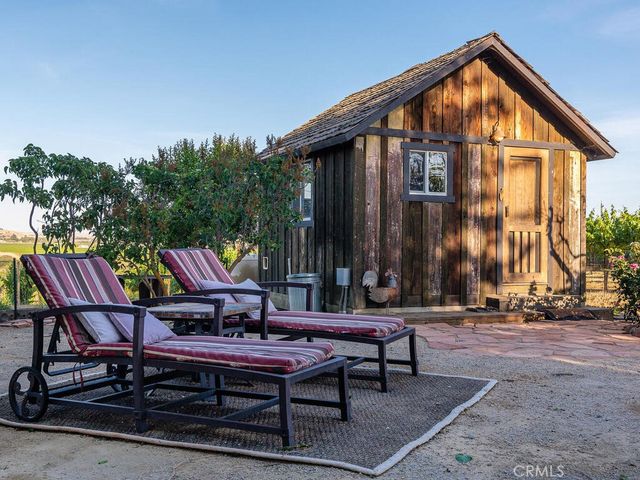 7790 Airport Road, Paso Robles, CA 93446